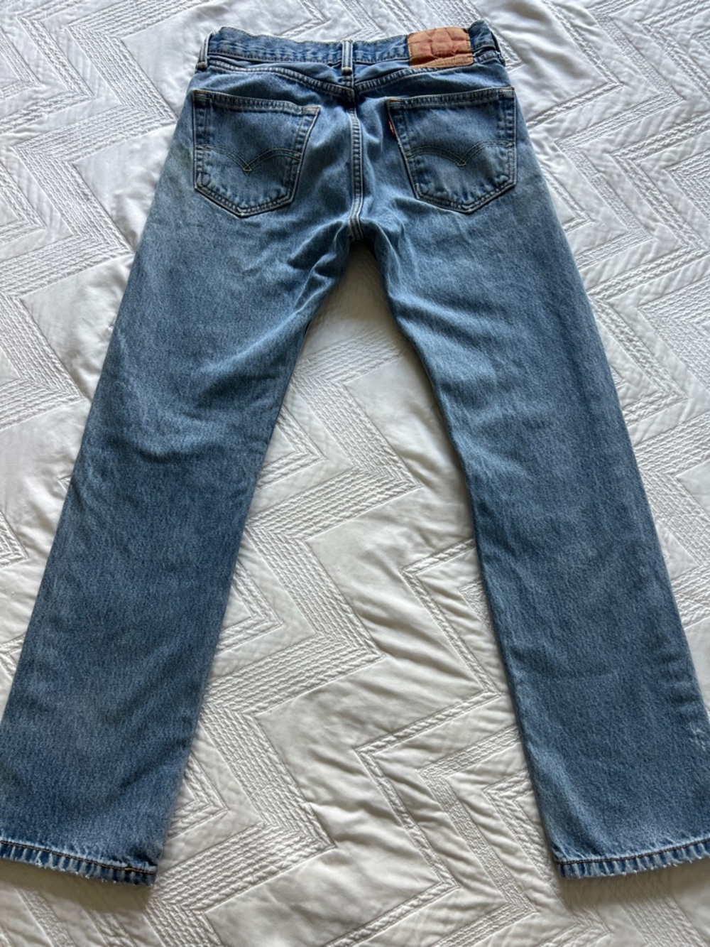 Levi’s 505 Straight Leg Jeans Tag 29x30 Measured 28x29 - Picture 2 of 9